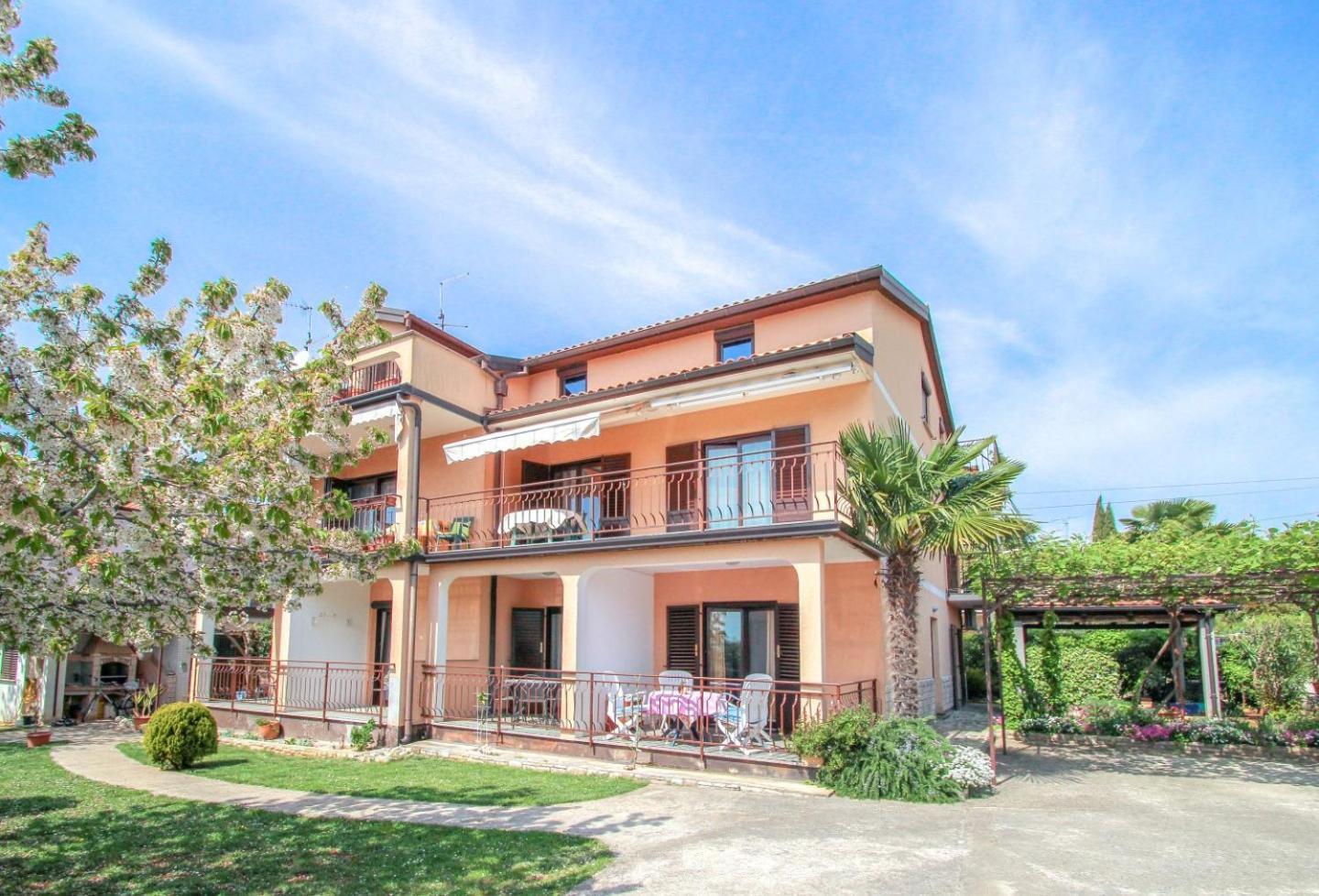 Apartments Maria Novigrad Istria エクステリア 写真
