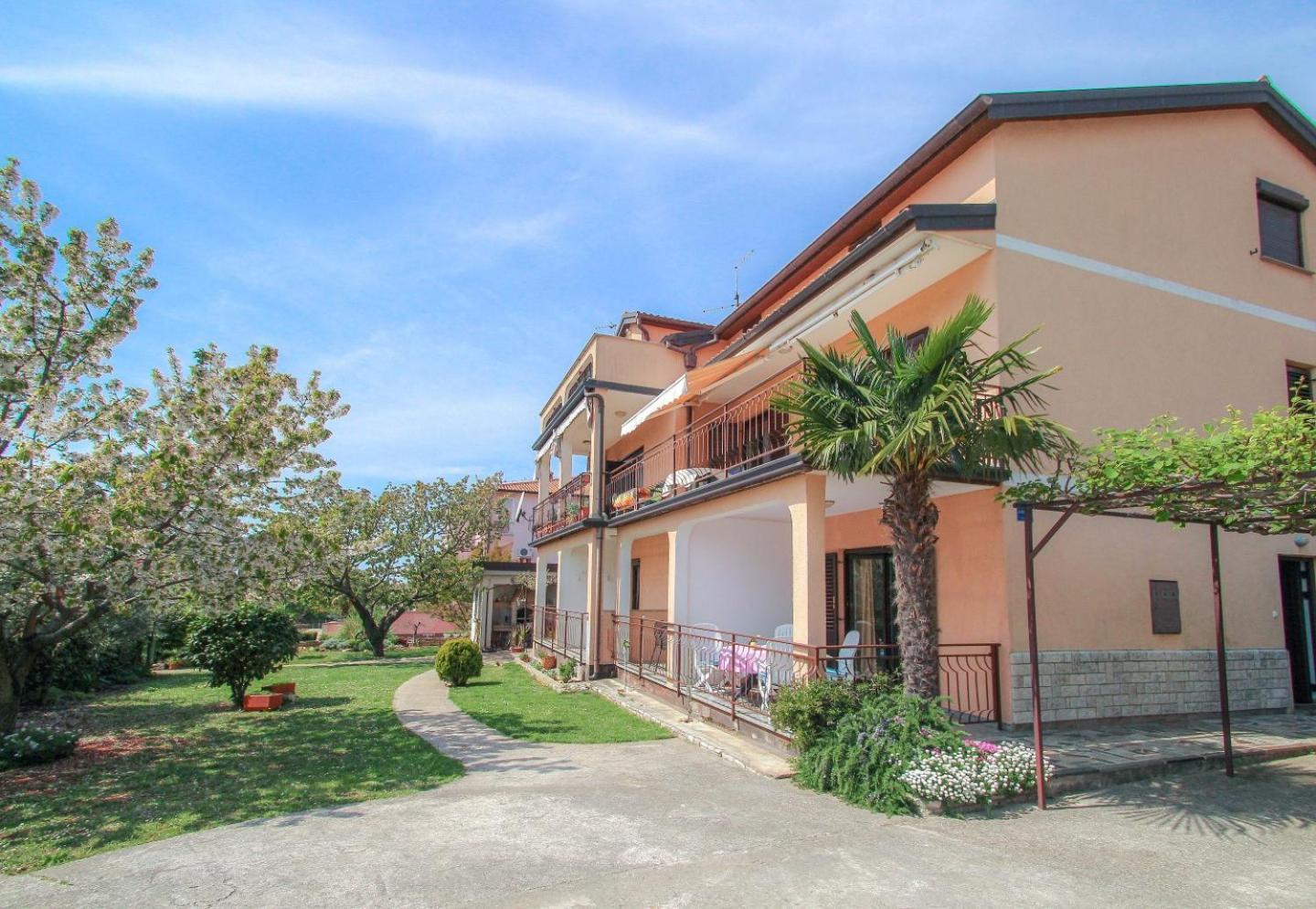 Apartments Maria Novigrad Istria エクステリア 写真